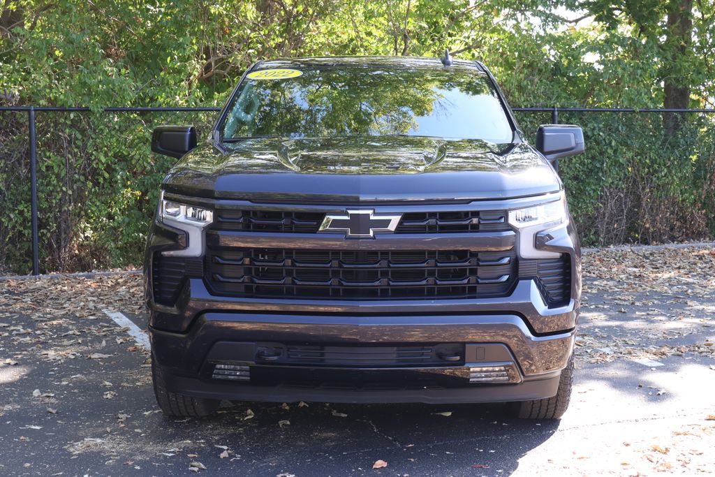 2022 Chevrolet Silverado 1500 RST photo 2