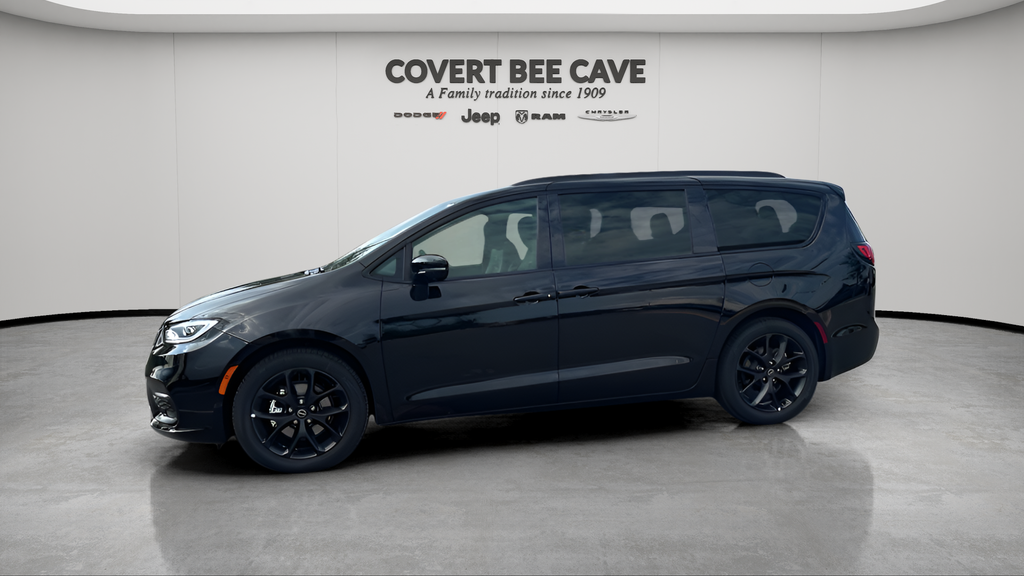2026 Chrysler Pacifica Limited photo 4