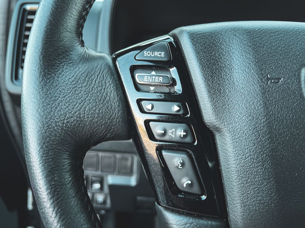 2023 Nissan Frontier PRO-4X photo 25