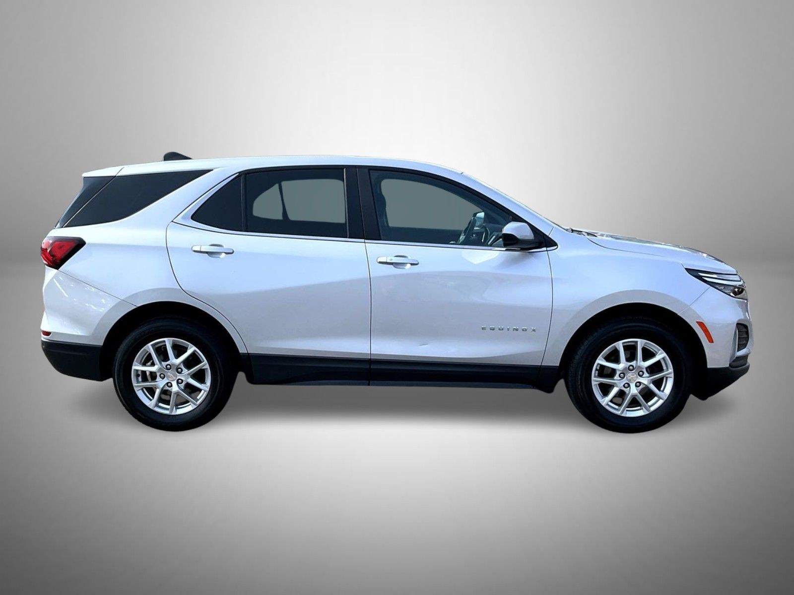 2022 Chevrolet Equinox LT photo 4