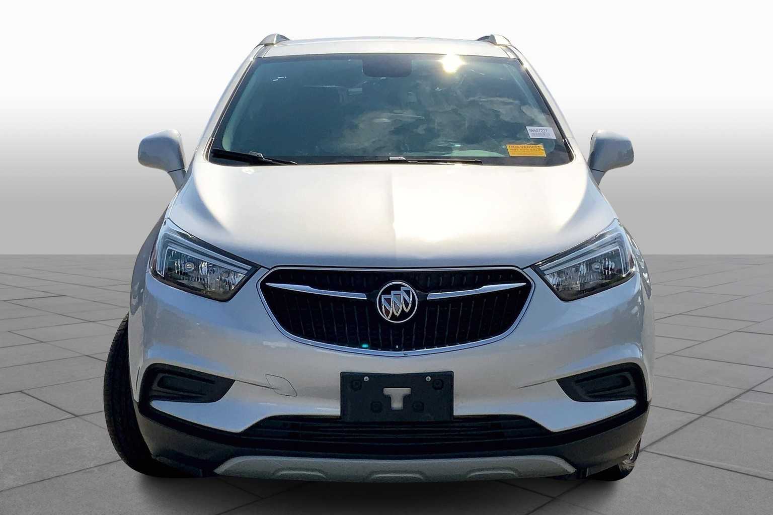 2022 Buick Encore Preferred photo 3