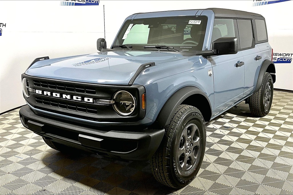 2025 Ford Bronco 4-Door Big Bend's photo