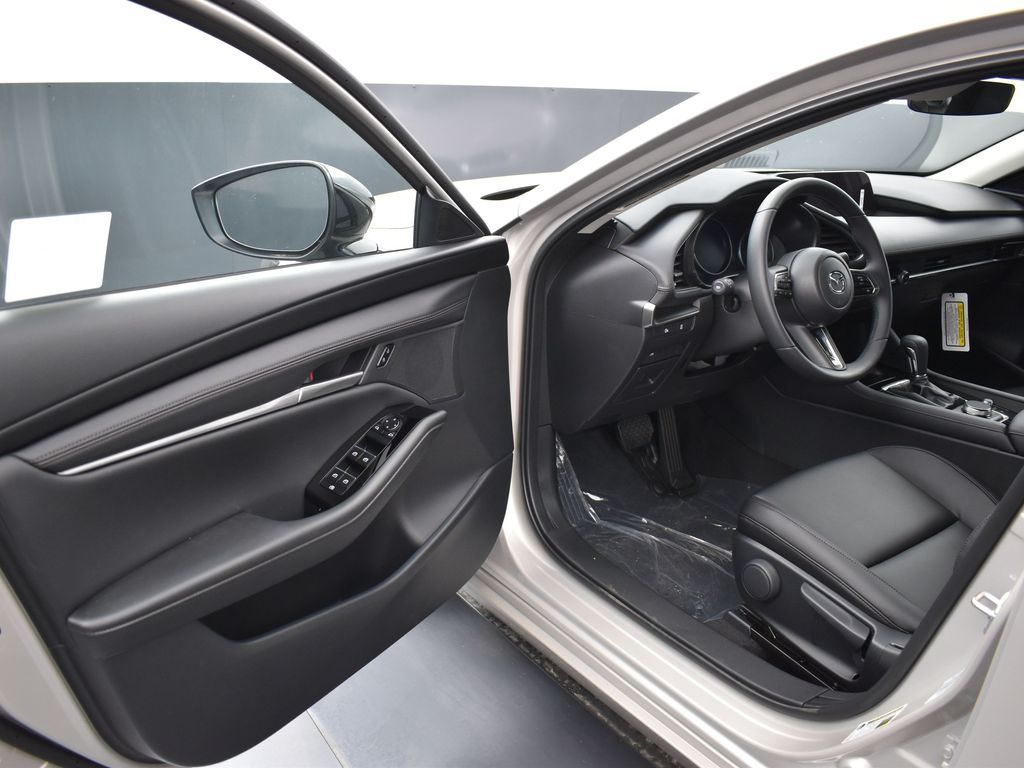 2025 Mazda Mazda3 2.5 Select Sport photo 6