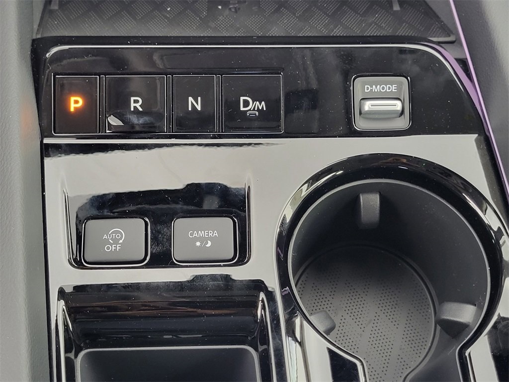 2025 Nissan Murano Platinum photo 17