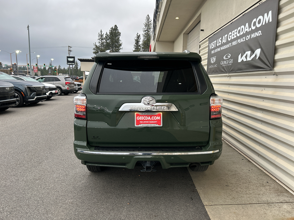 2022 Toyota 4Runner Limited photo 4