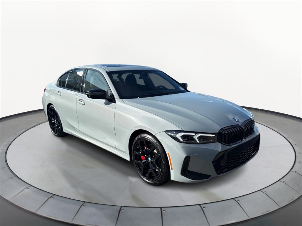 2026 BMW 3 Series 330i's photo