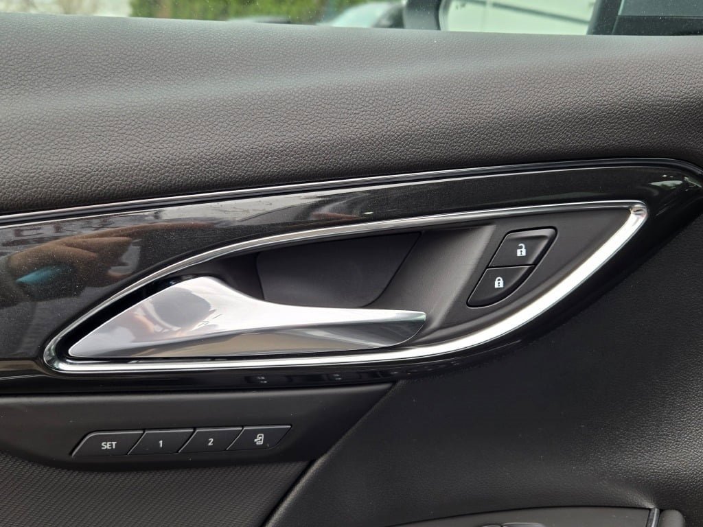 2025 Buick Envision Preferred photo 19
