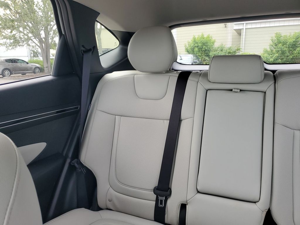 2024 Hyundai Tucson SEL Convenience photo 4