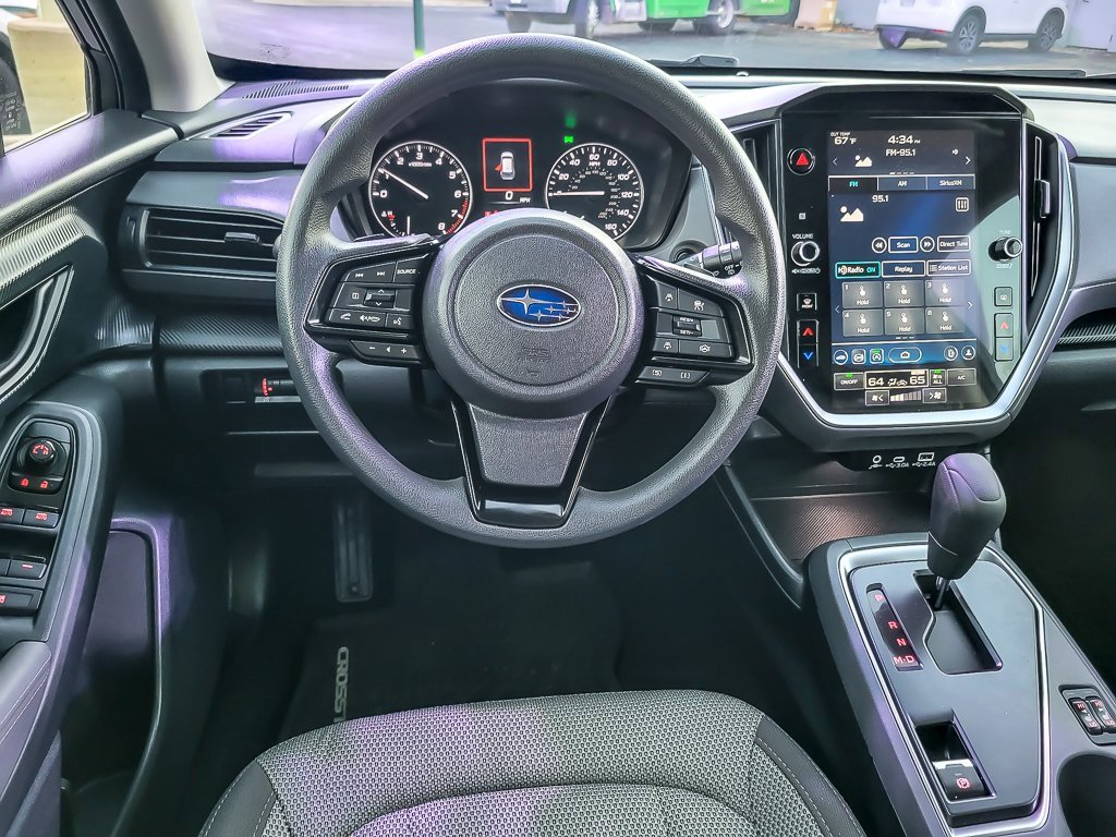 2024 SUBARU CROSSTREK - Image 11