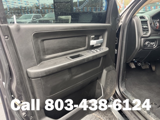 2019 Ram 3500 Tradesman photo 4