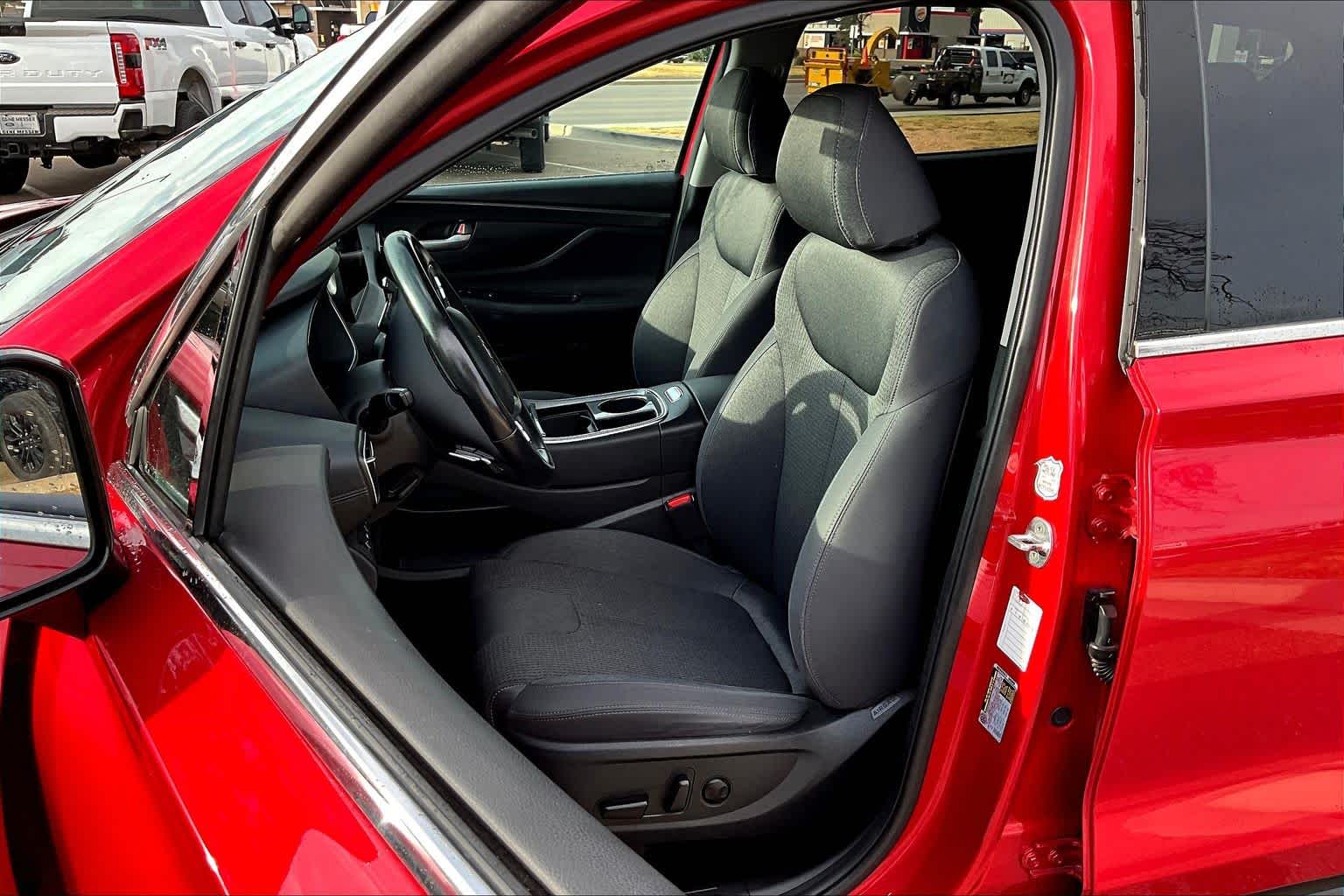 2023 Hyundai Santa Fe SEL photo 4
