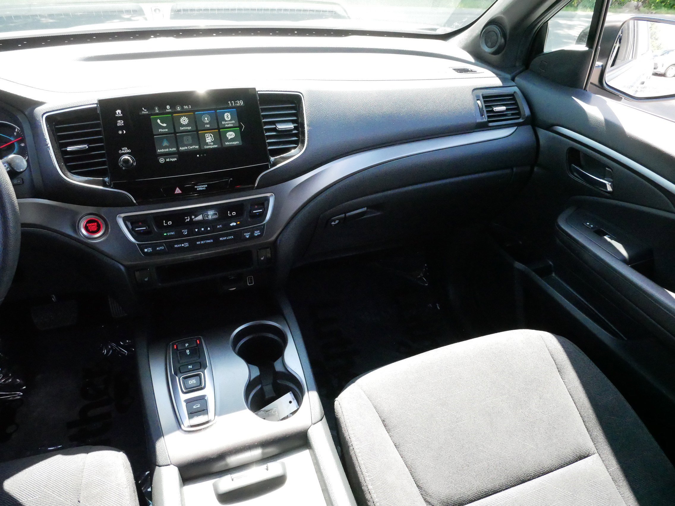 2022 Honda Pilot Sport photo 11