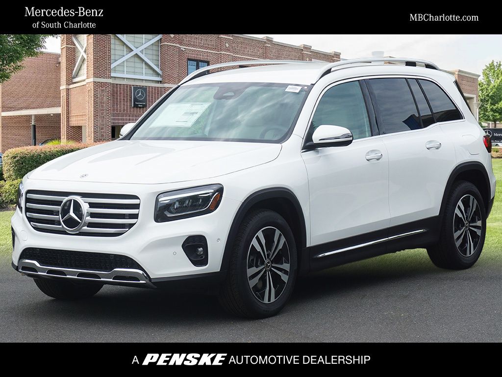 2025 Mercedes-Benz GLB Base's photo