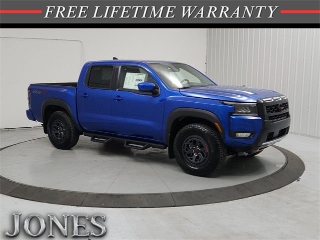 2026 Nissan Frontier PRO-4X's photo