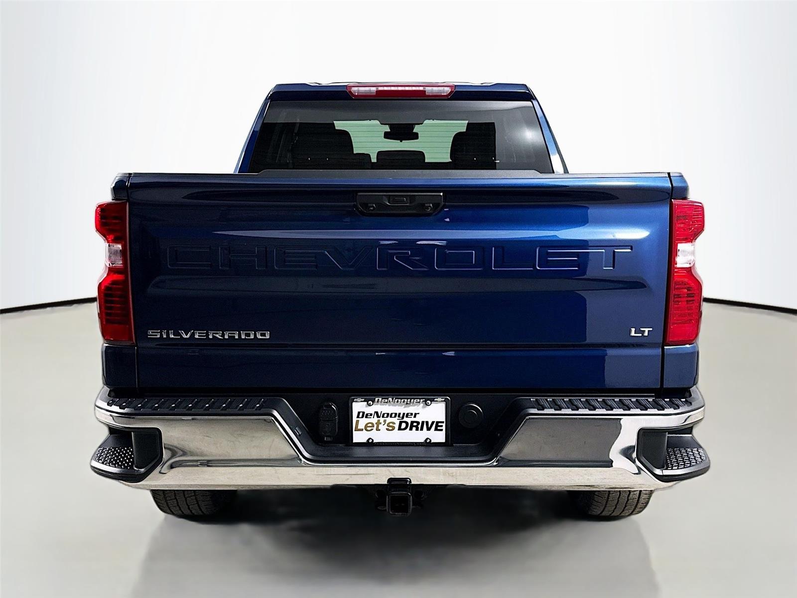 2022 Chevrolet Silverado 1500 LT photo 7