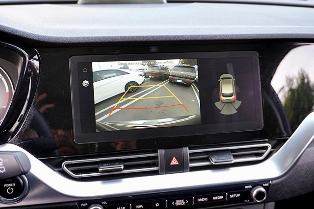 Used 2022 Gray Kia EX Premium image 27