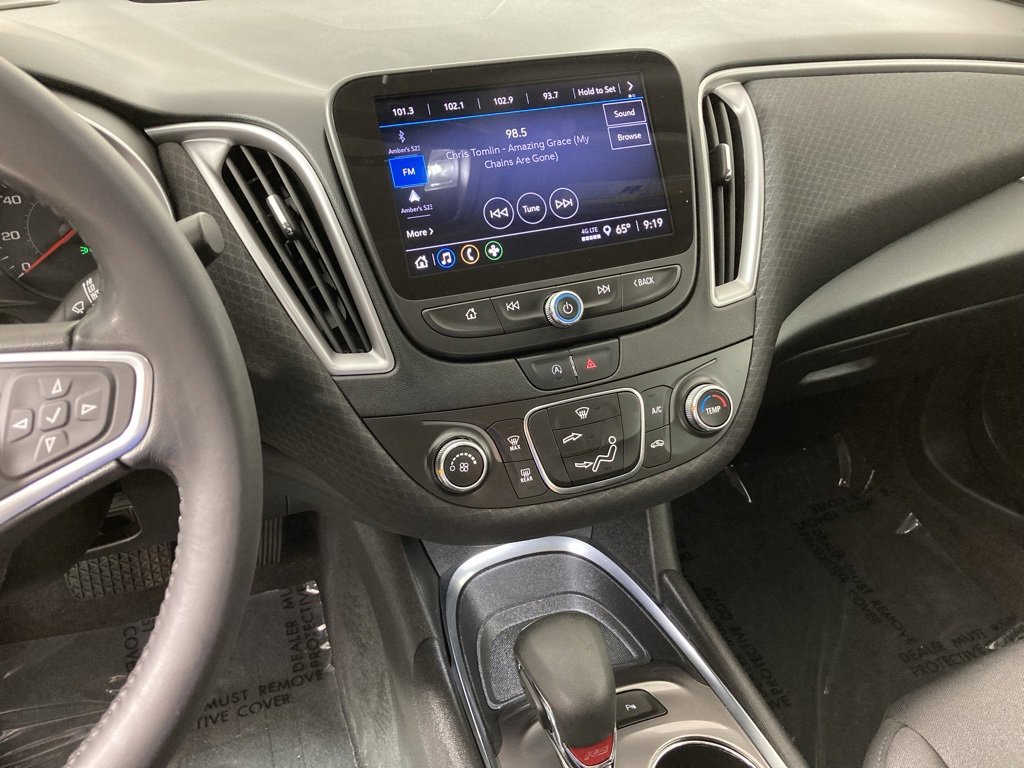 Certified 2022 Chevrolet Malibu RS with VIN 1G1ZG5ST3NF102624 for sale in Stillwater, Minnesota