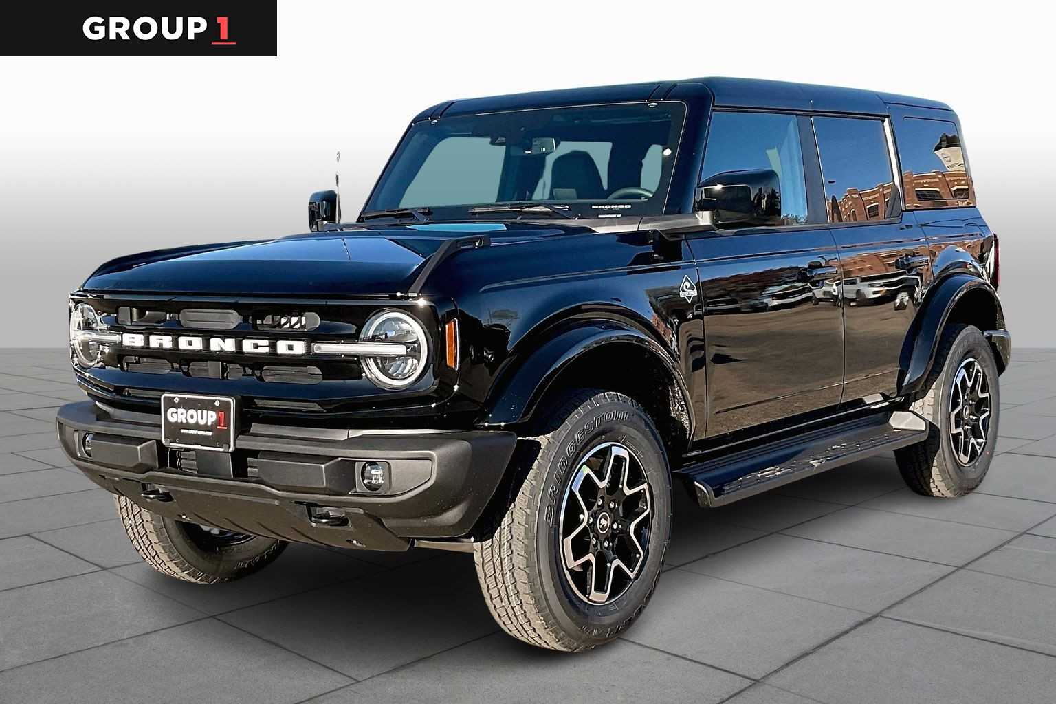 2025 Ford Bronco 4-Door Outer Banks's photo