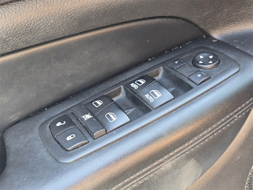 2017 Jeep Grand Cherokee Laredo photo 25