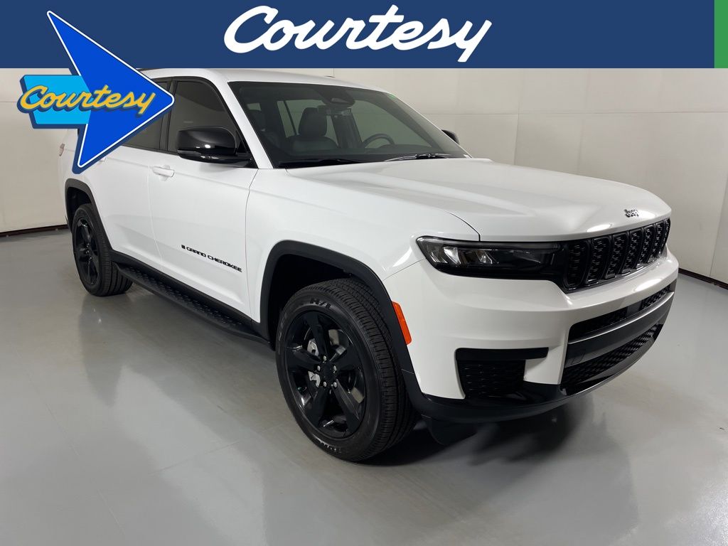 2025 Jeep Grand Cherokee L Altitude's photo