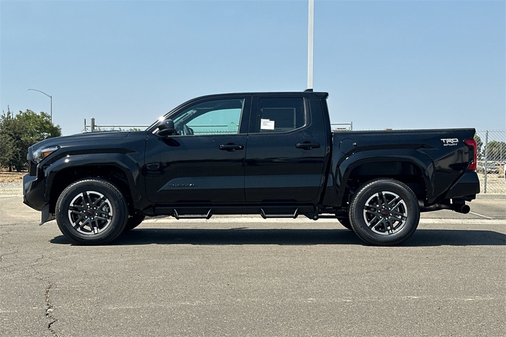 2025 Toyota Tacoma TRD Sport 4x4 Double Cab photo 7