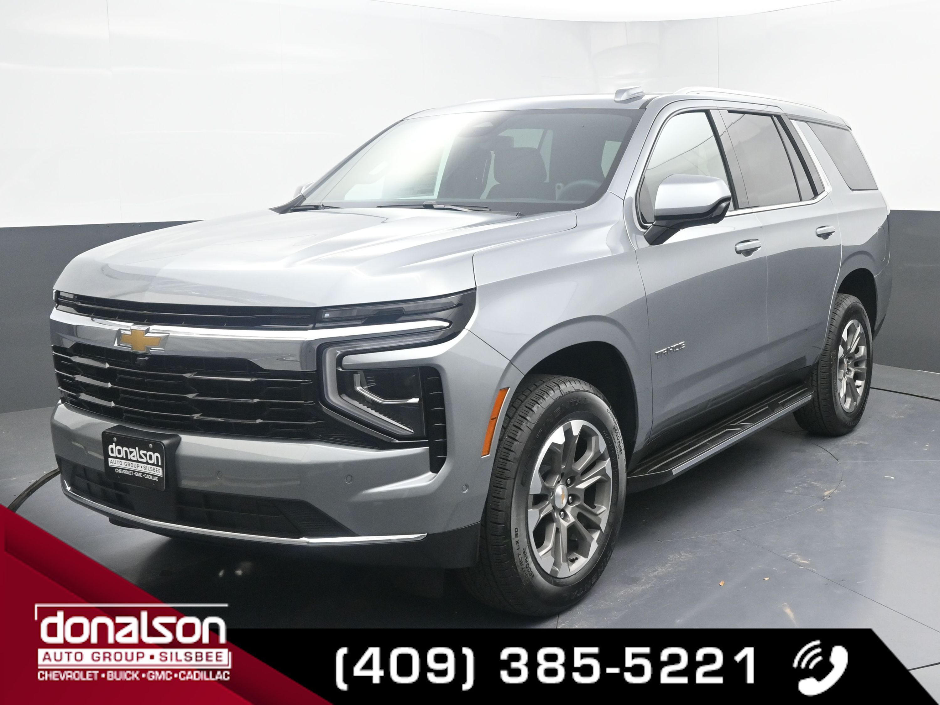 2025 Chevrolet Tahoe LS photo 4