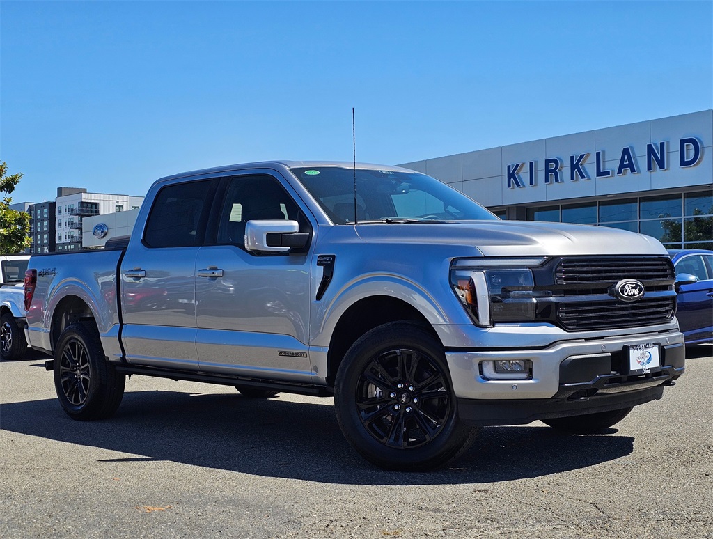 2025 Ford F-150 Platinum's photo