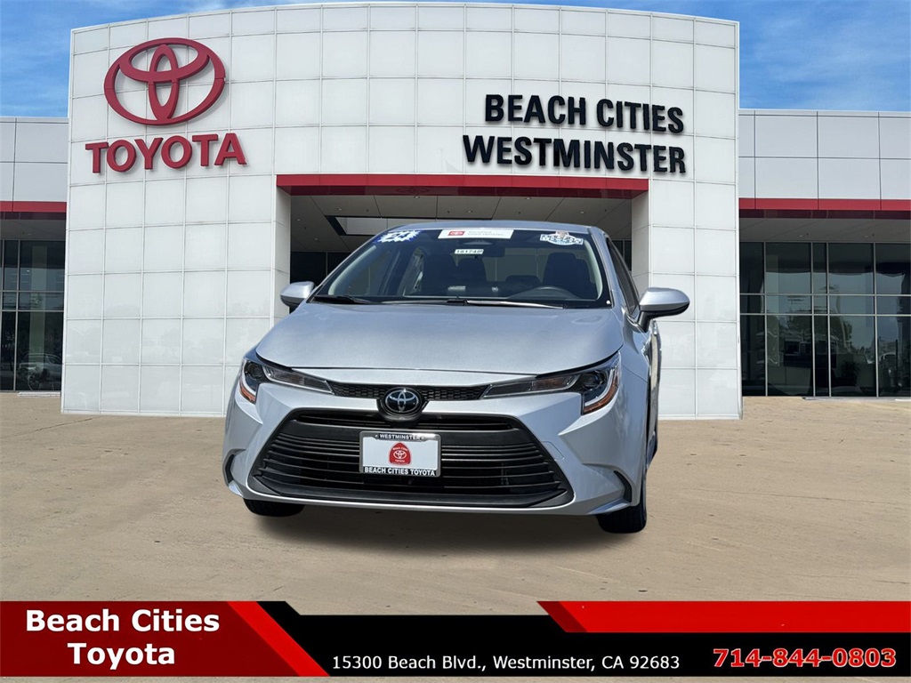 2024 Toyota Corolla LE photo 5
