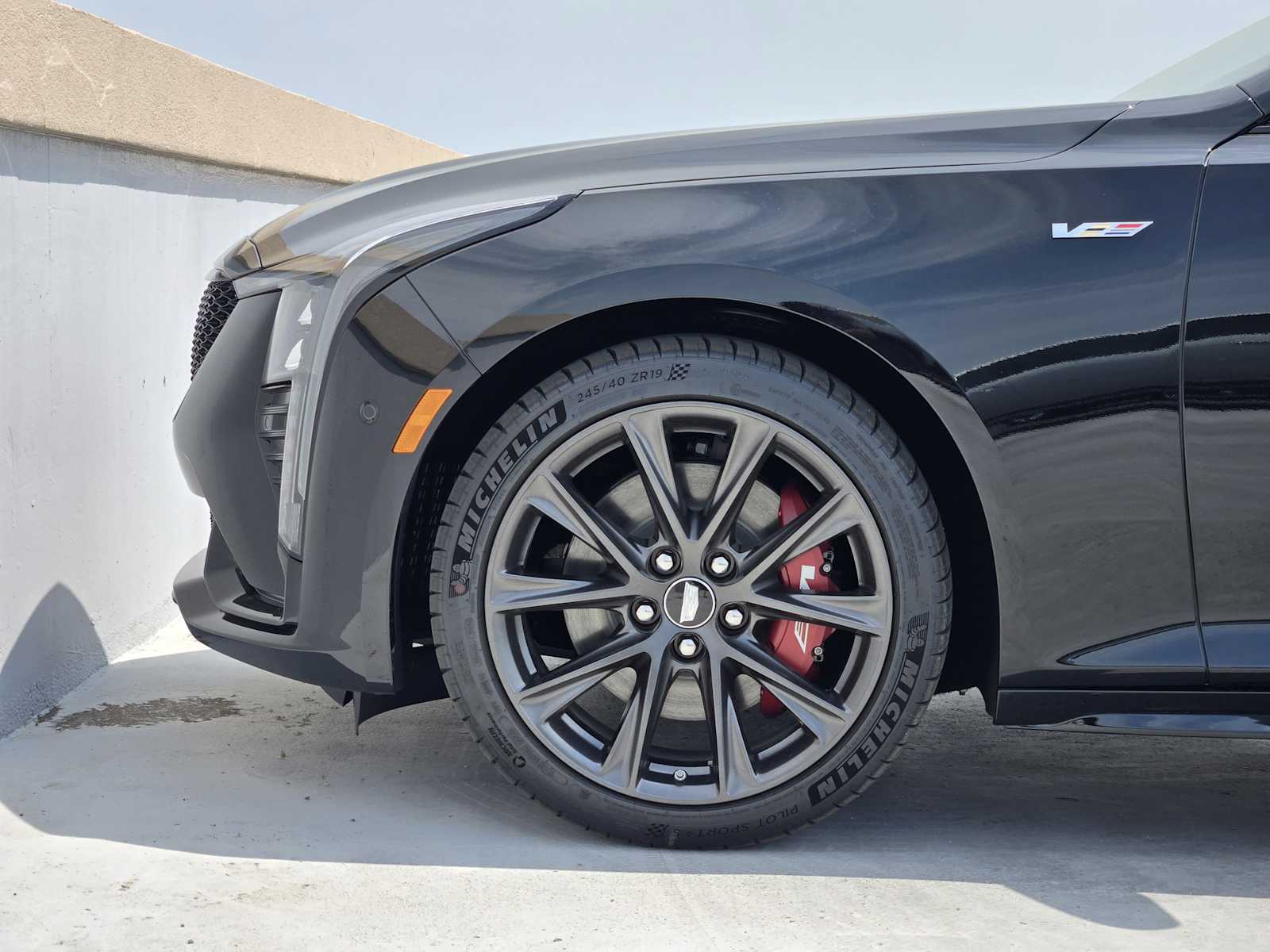 2026 Cadillac CT5 V photo 6