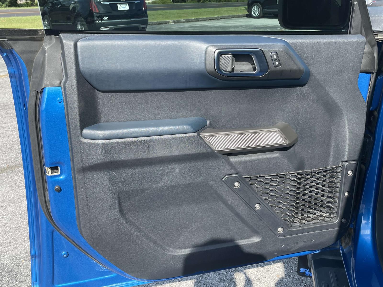 2022 Ford Bronco Base photo 14