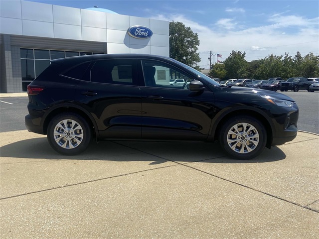 2025 Ford Escape Active photo 2