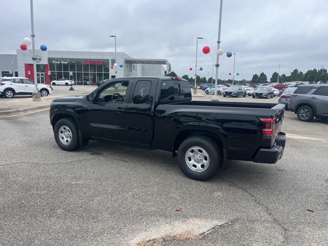 2026 Nissan Frontier S photo 4