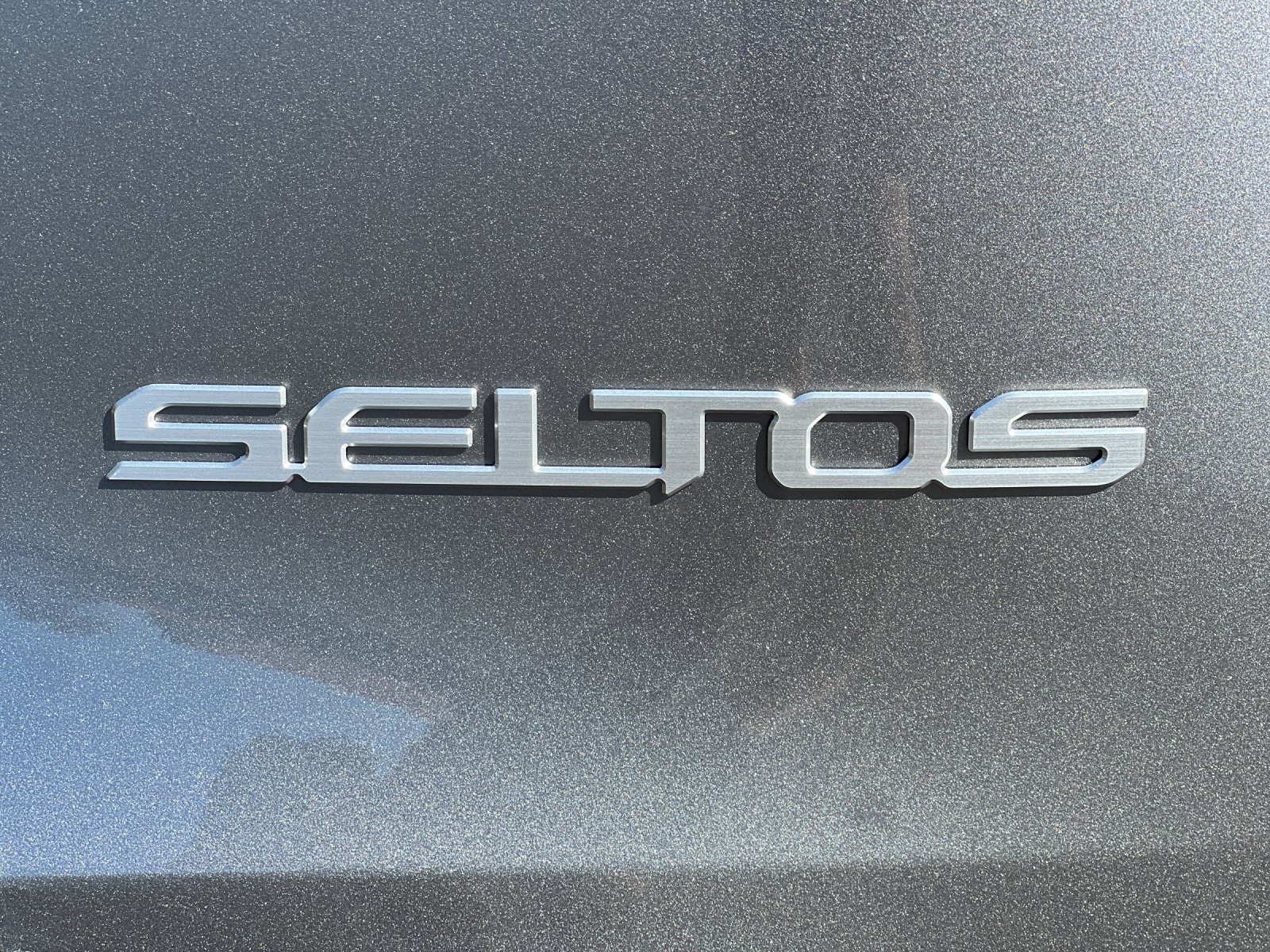 2026 Kia Seltos EX photo 23
