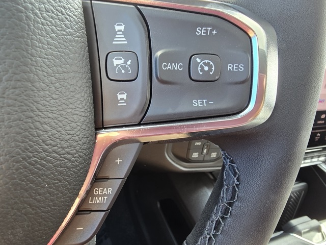 2025 Ram 2500 Laramie photo 7
