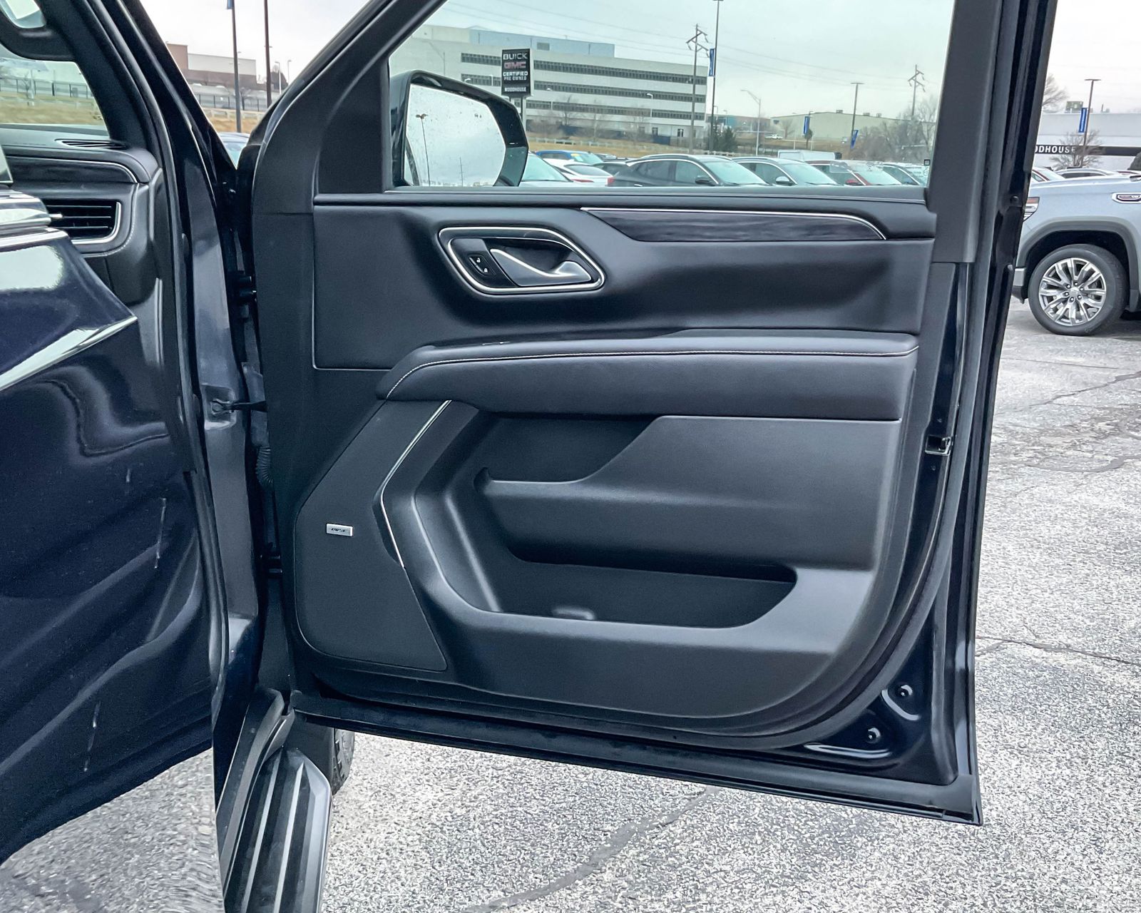 2022 Gmc Yukon SLT photo 15