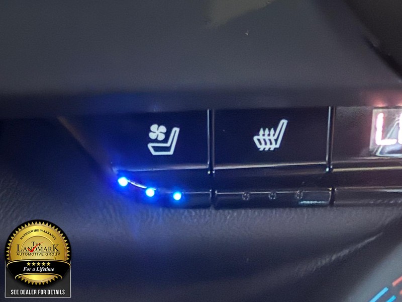2016 Chevrolet Camaro 2SS photo 14