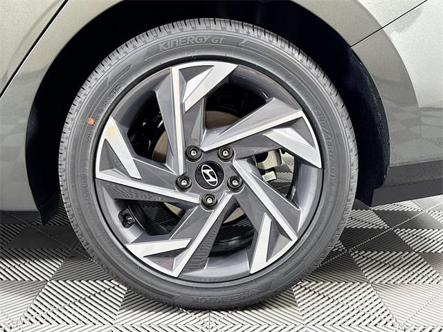 2025 Hyundai Elantra SEL Sport photo 36