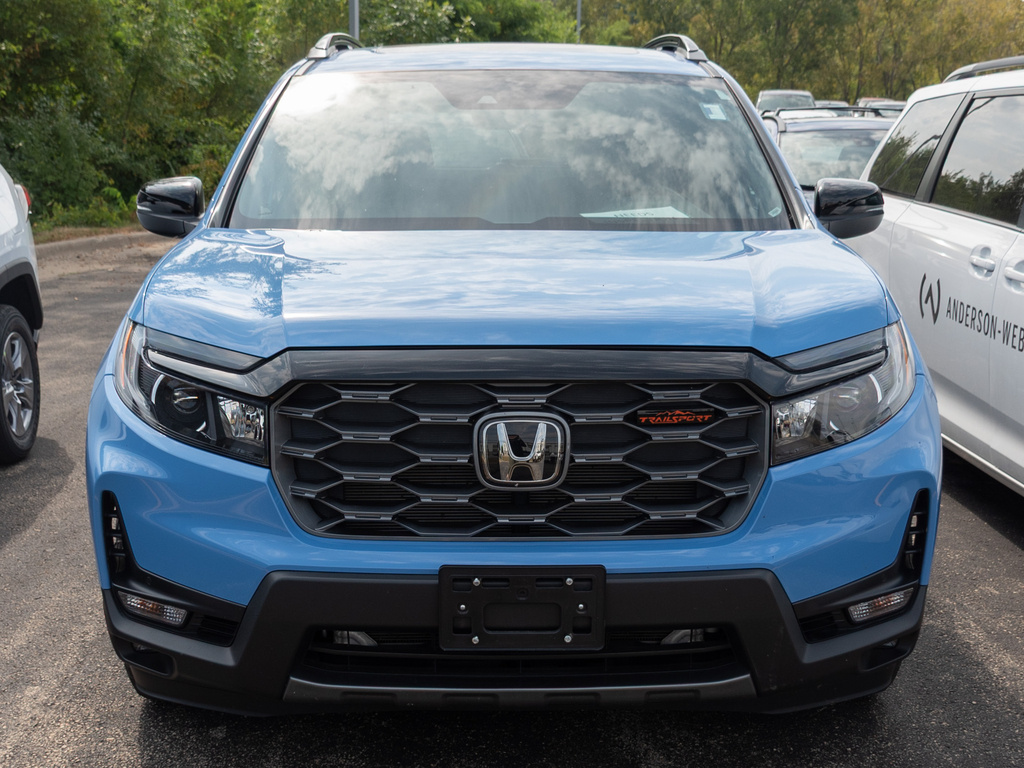 2024 Honda Passport TrailSport photo 2