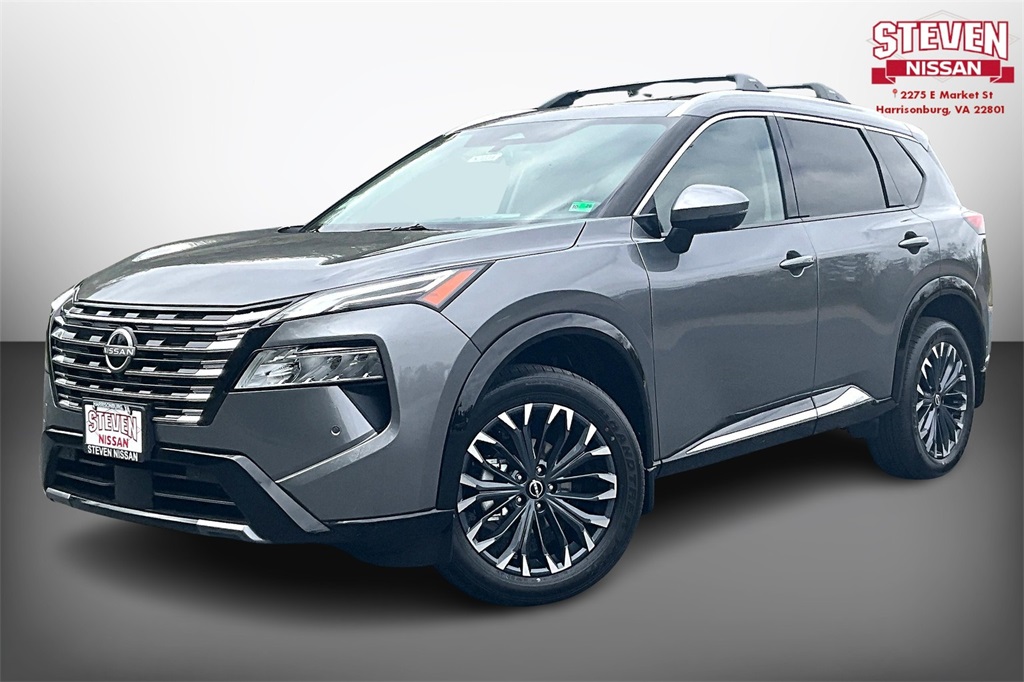 2026 Nissan Rogue Platinum photo 2