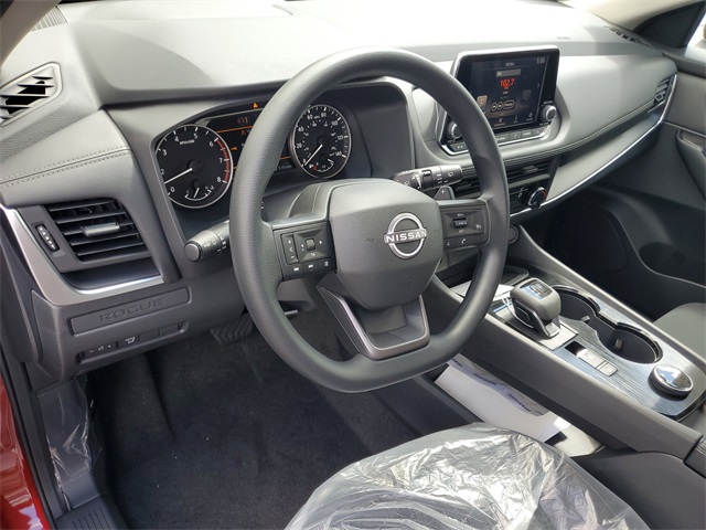 2026 Nissan Rogue S photo 10