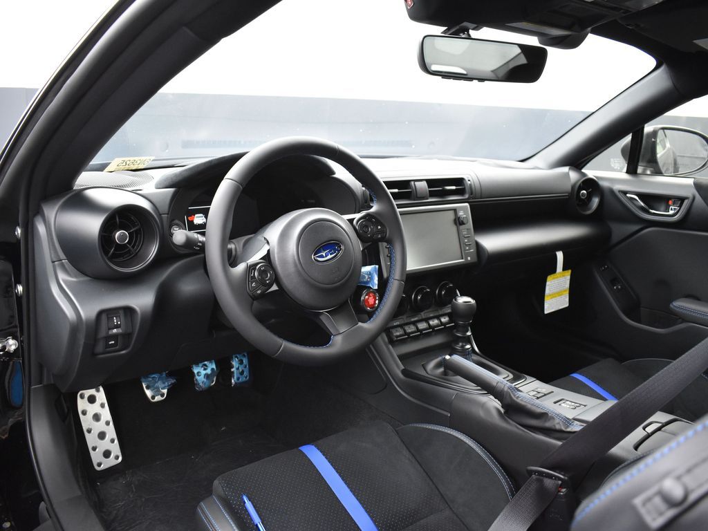 2025 Subaru BRZ tS photo 12