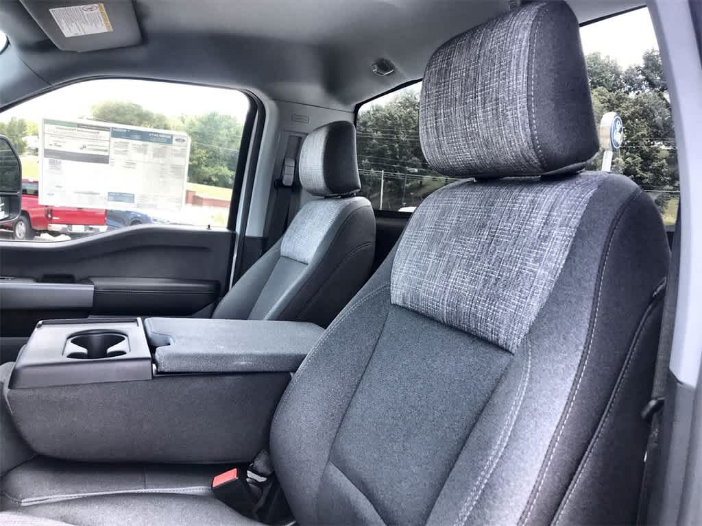 2025 Ford F-350 XLT photo 11