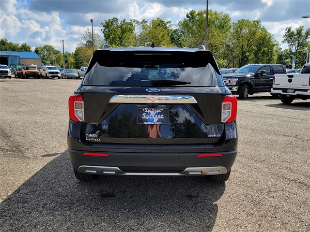 2022 Ford Explorer XLT photo 6