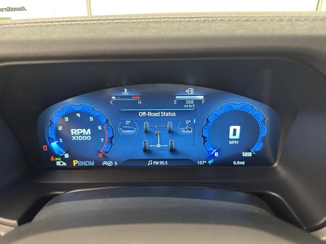 2025 Ford Bronco Outer Banks photo 28