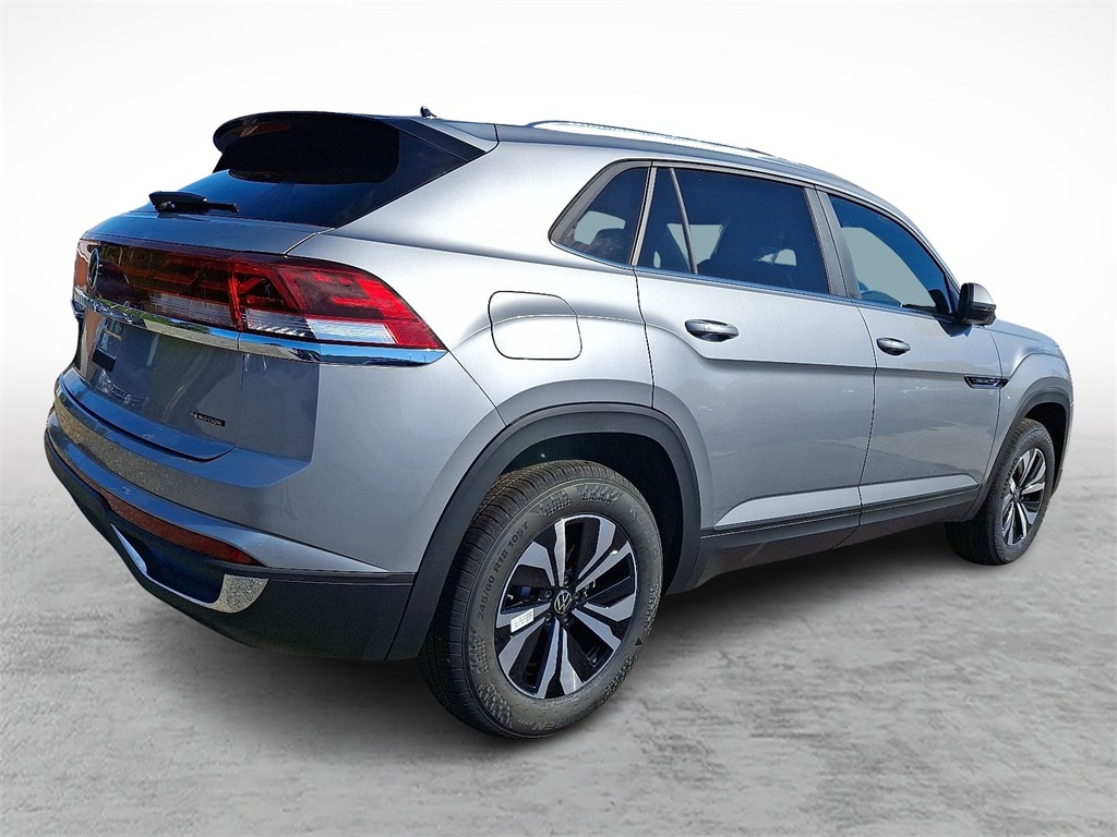 2026 Volkswagen Atlas Cross Sport SE photo 4