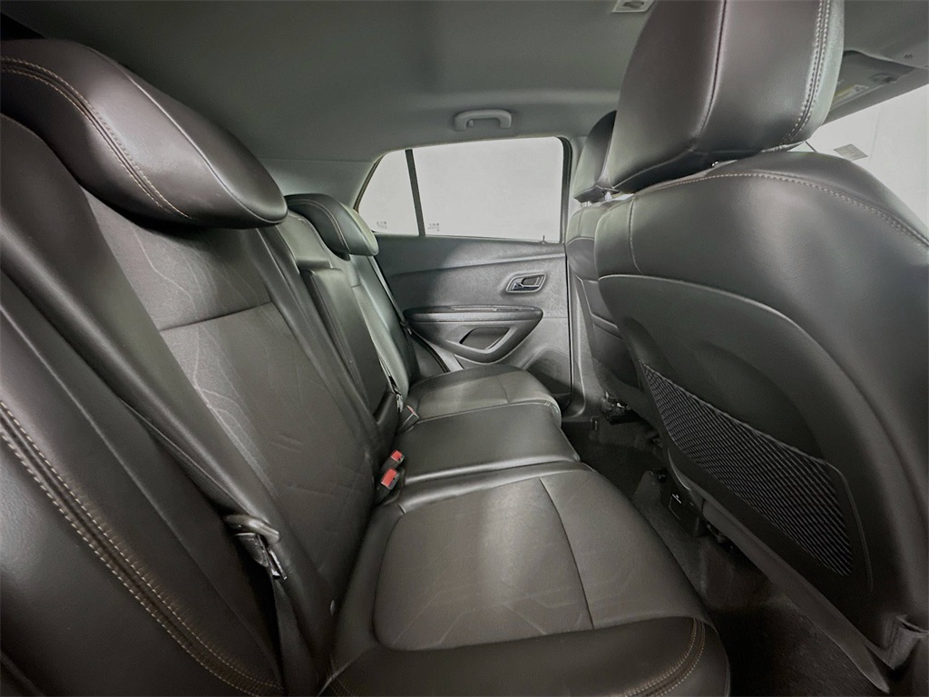 2022 Chevrolet Trax LT photo 22