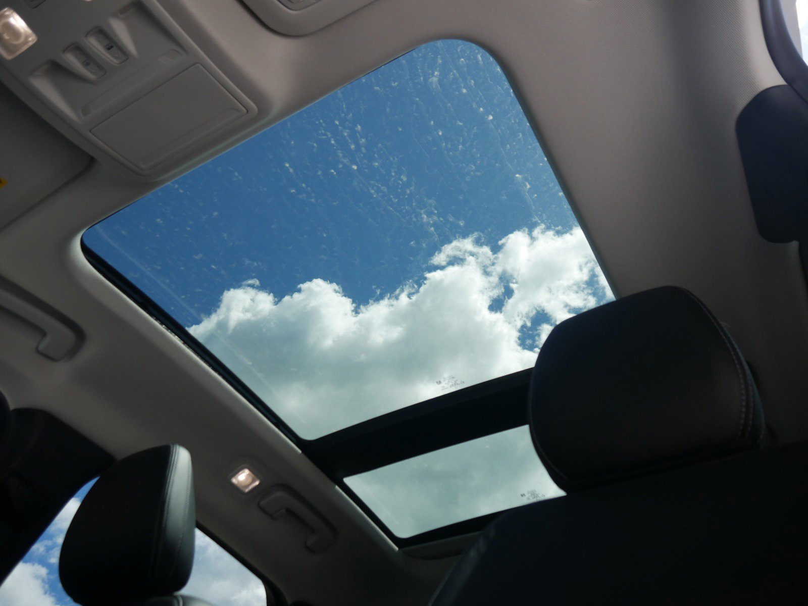 2024 Ford Escape Premium photo 2