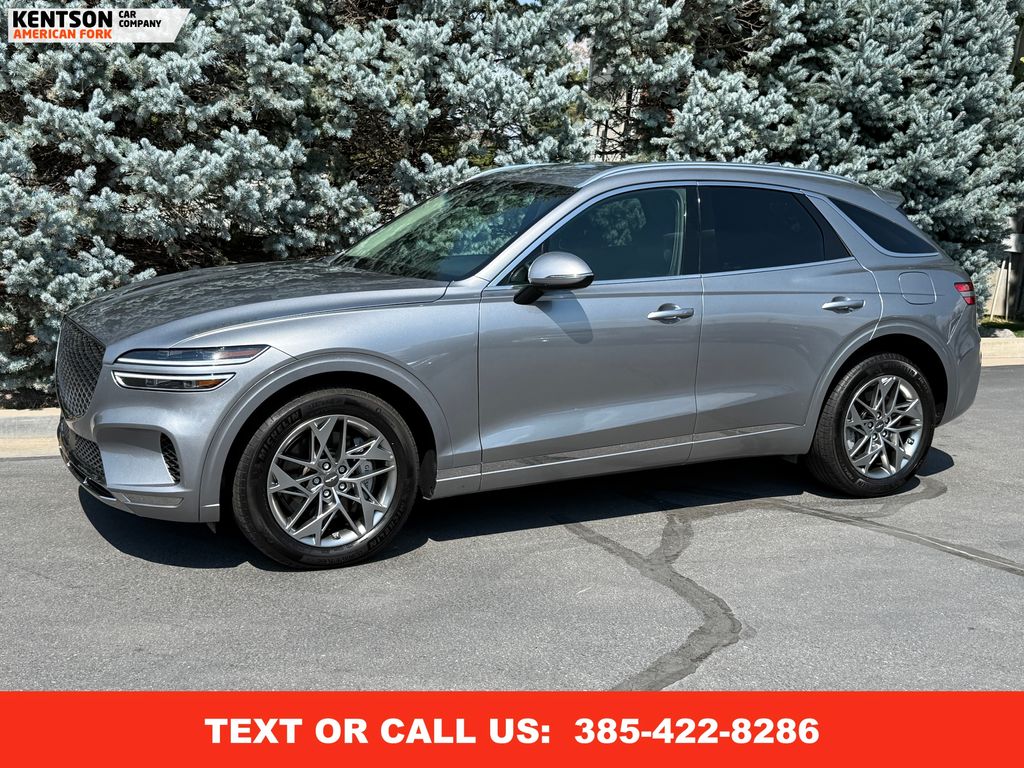2025 GENESIS GV70 Standard's photo