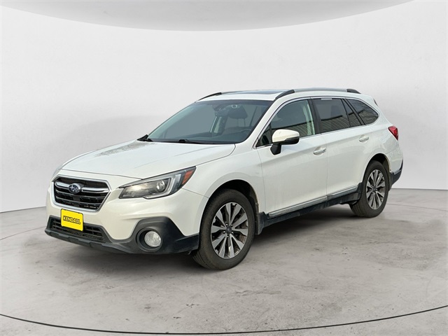 2019 Subaru Outback Touring's photo