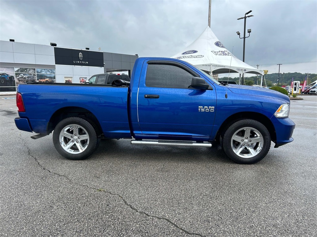 2018 Ram 1500 Express photo 2